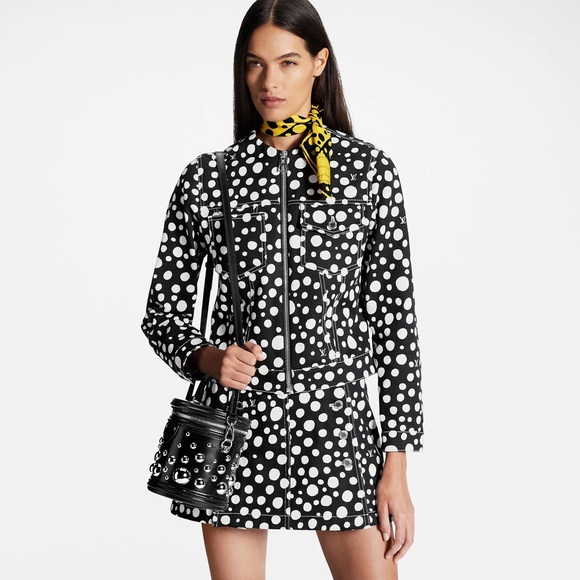 RARE!! Limited Edition LV x YK Infinity Dots Square 45 - Picture 9 of 11